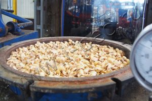 Отходы ореховой скорлупы на переработку